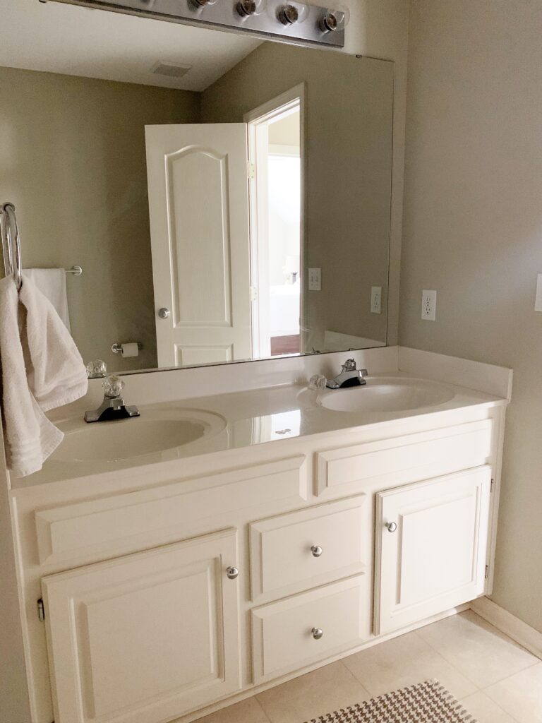 guest bathroom shown before a remodel