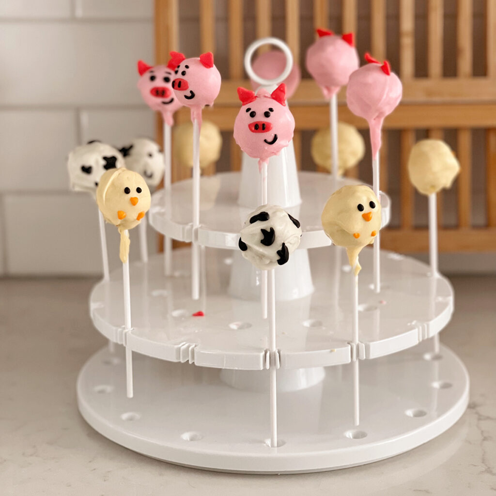Farm Animal Cake Pops- Easy Pig, Chick and Cow 
